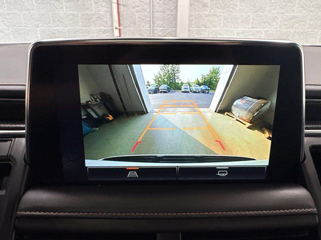 Certified 2023 GMC Yukon AT4 AWD/4WD image 39