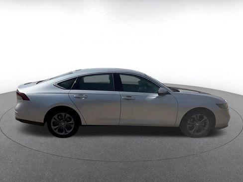 Used 2024 Honda Accord EX image 15