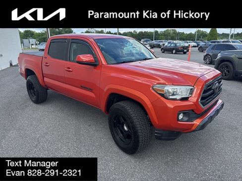 Used 2018 Toyota Tacoma SR5 image 3