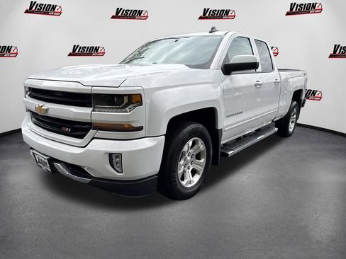 Used 2018 Chevrolet Silverado 1500 LT w/ All Star Edition AWD/4WD image 1