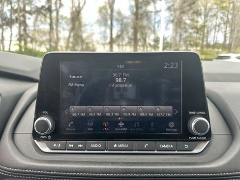 Used 2024 Nissan Rogue SV AWD/4WD image 22