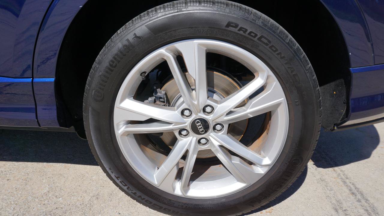 Used 2023 Audi Q3 2.0T Premium Plus w/ Premium Plus Package AWD/4WD image 11