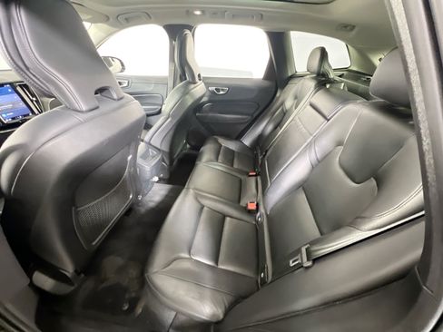 Used 2023 Volvo XC60 B5 Core w/ Protection Package Premier FWD image 24