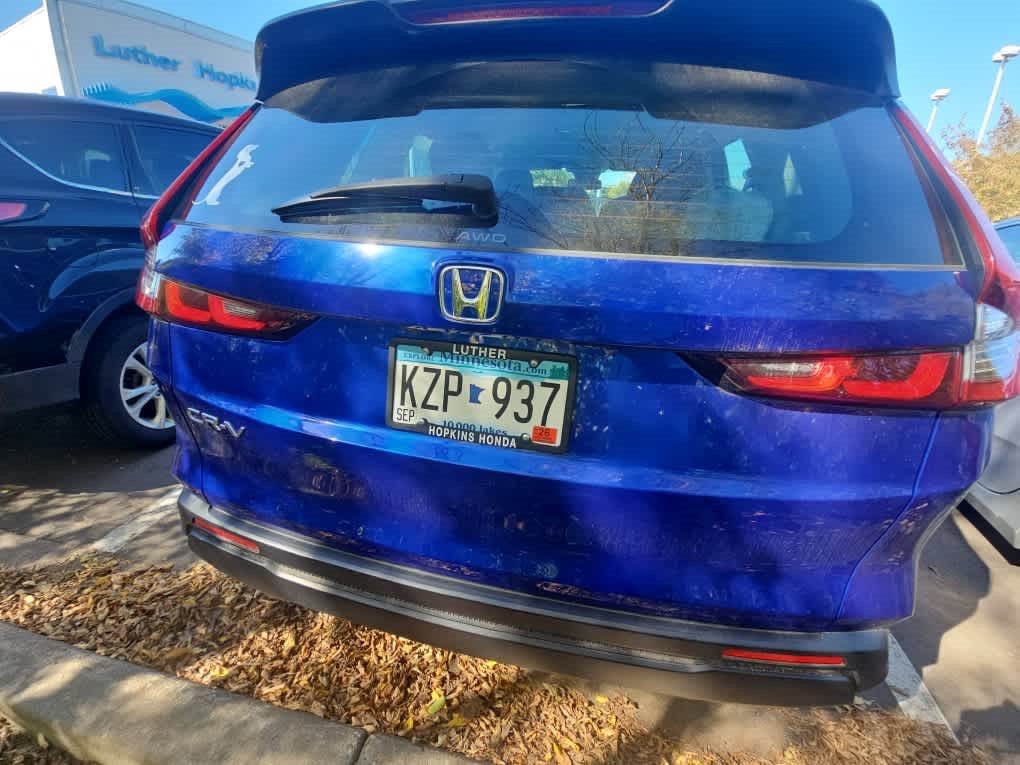 Used 2024 Honda CR-V LX image 6