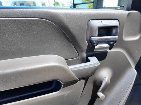 Used 2018 Chevrolet Silverado 3500 W/T image 3