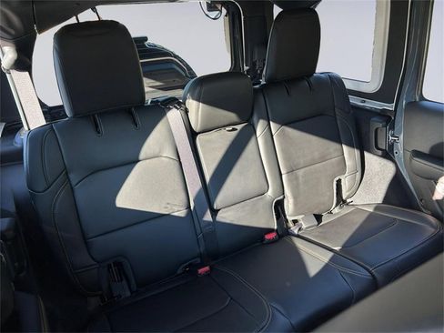 New 2025 Jeep Wrangler Unlimited Rubicon 392 image 18