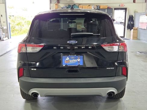 Used 2022 Ford Escape SE w/ Cold Weather Package image 19