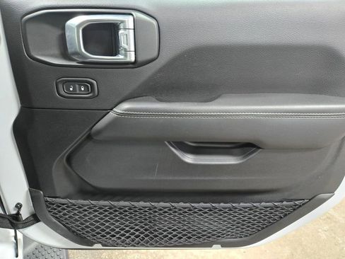 Used 2023 Jeep Wrangler Unlimited Sahara w/ Cold Weather Group image 54