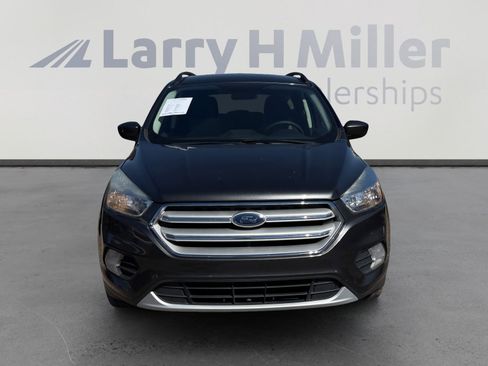 Used 2018 Ford Escape SE w/ SE Sync 3 Package image 8