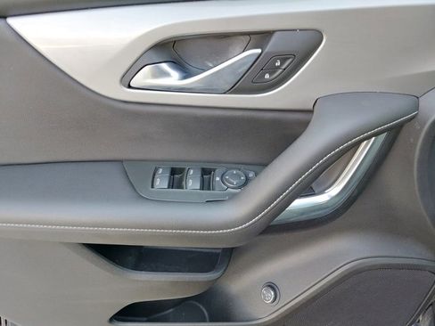 Used 2024 Chevrolet Blazer LT w/ Convenience Package image 38