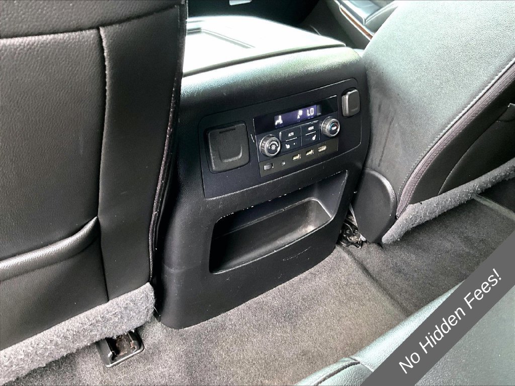 Used 2018 Chevrolet Tahoe LT AWD/4WD image 30