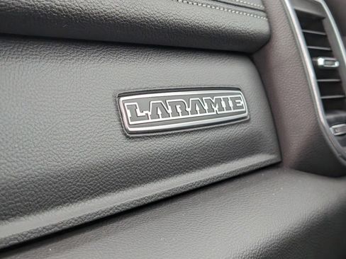New 2023 RAM 1500 Laramie image 28