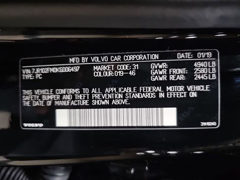 Used 2019 Volvo S60 T5 R-Design image 25