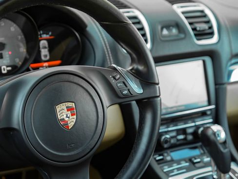 Used 2014 Porsche Cayman S image 21