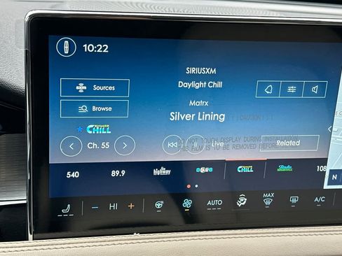 New 2025 Lincoln Corsair AWD w/ Equipment Group 101A image 19