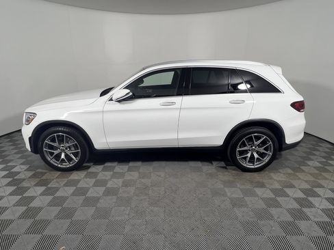 Used 2020 Mercedes-Benz GLC 300 4MATIC image 2
