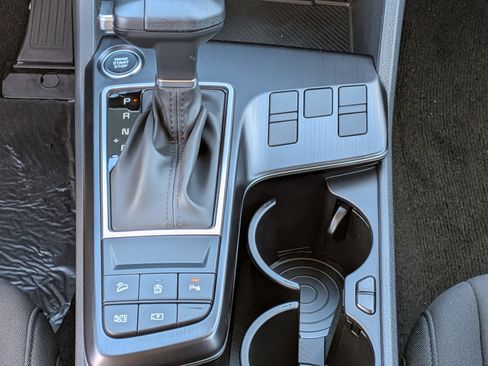 New 2026 Kia Sportage LX FWD image 23