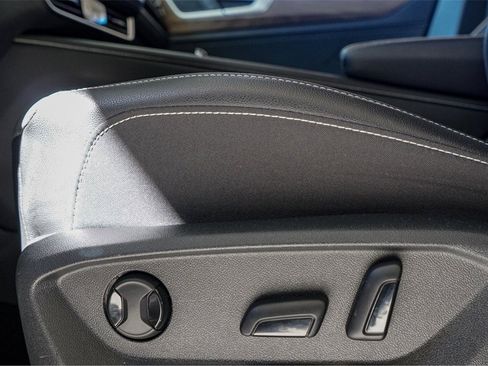 New 2024 Volkswagen Atlas SE image 21