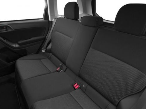 Used 2016 Subaru Forester 2.5i w/ Alloy Wheel Package image 17