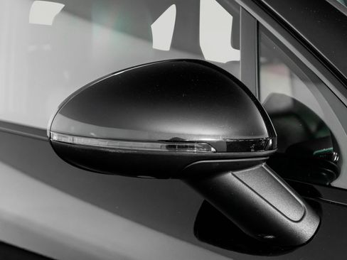 Used 2018 Porsche Macan S image 24