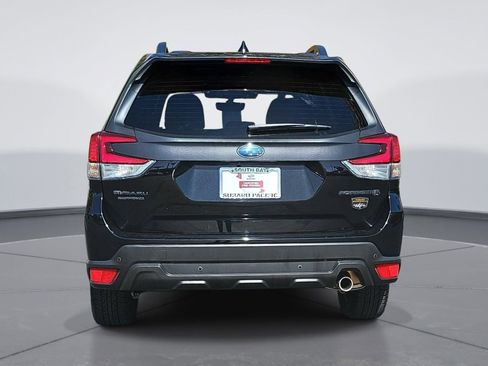 Certified 2023 Subaru Forester Wilderness AWD/4WD image 4