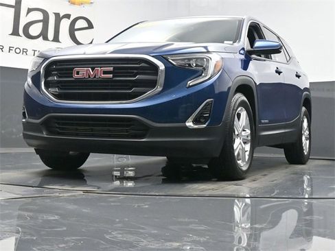Used 2020 GMC Terrain SLE image 4