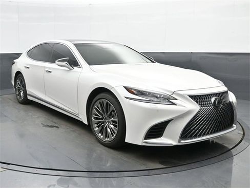 Used 2018 Lexus LS 500 AWD w/ Luxury Package image 2