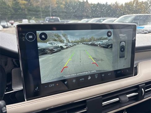 New 2026 Lincoln Corsair Premiere image 28