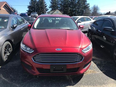 Used 2016 Ford Fusion SE image 9