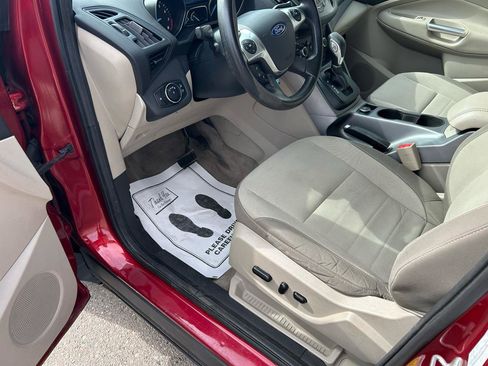 Used 2014 Ford Escape SE image 10