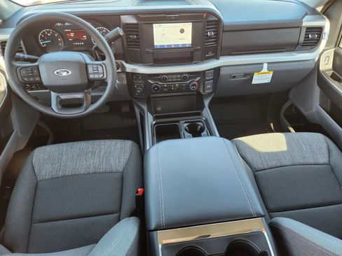 New 2026 Ford F250 XLT w/ FX4 Off-Road Package image 24
