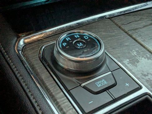 Used 2020 Ford Expedition Limited w/ Special Edition Package image 7