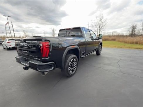 Used 2025 GMC Sierra 2500 Denali Ultimate w/ Snow Plow Prep/Camper Package image 8