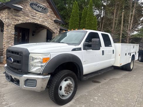 Used 2015 Ford F450 XL w/ XL Value Package AWD/4WD image 2