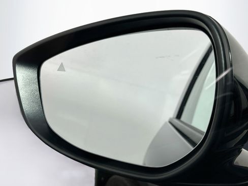 Used 2025 MAZDA CX-50 AWD 2.5 S w/ Premium Plus Pkg image 16