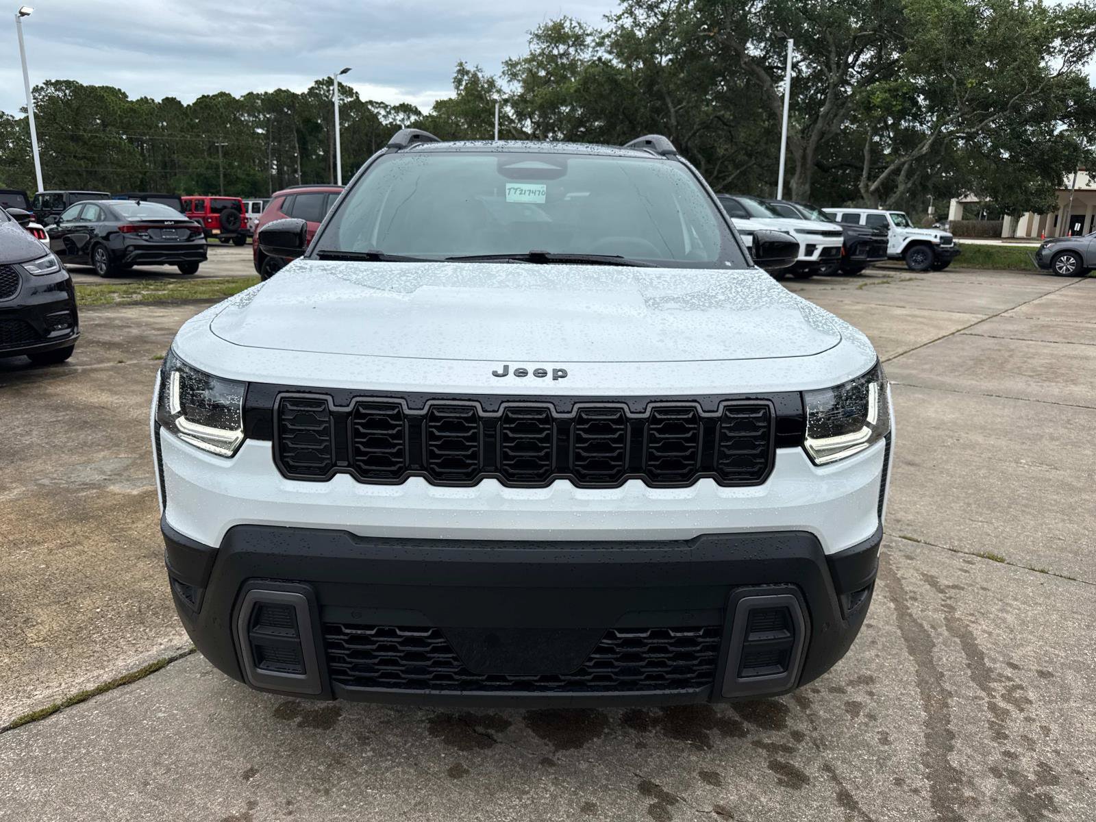 New 2026 Jeep Cherokee Overland w/ Trailer Tow Group AWD/4WD image 8
