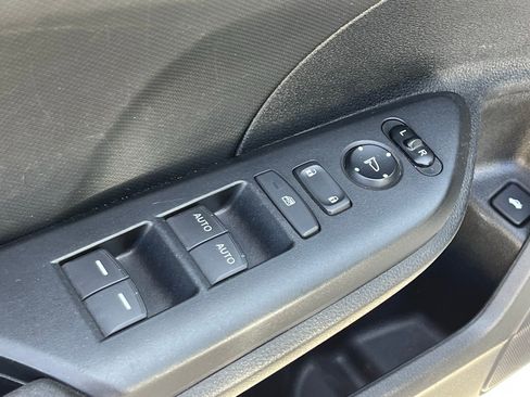 Used 2018 Honda Civic LX image 7