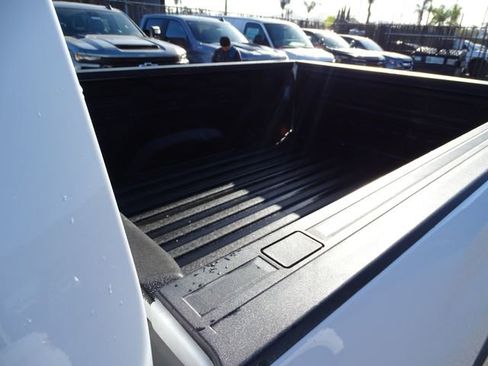 Used 2020 Chevrolet Silverado 2500 Custom w/ Custom Value Package AWD/4WD image 22