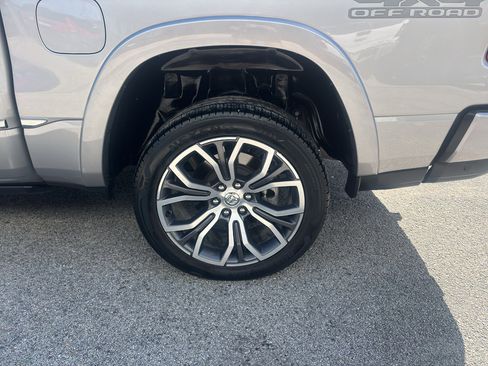 Used 2025 RAM 1500 Tungsten w/ Off Road Group AWD/4WD image 9