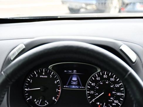 Used 2018 Nissan Pathfinder SL w/ SL Premium Package image 31