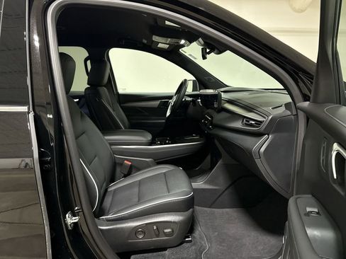 Certified 2026 Buick Enclave Preferred image 22