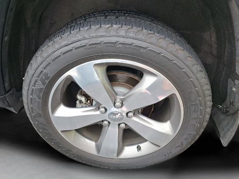 Used 2015 Jeep Grand Cherokee Limited AWD/4WD image 14