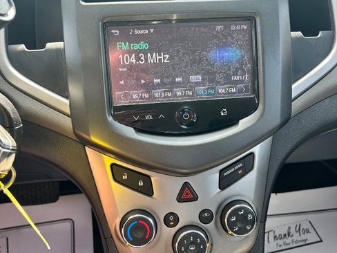 Used 2015 Chevrolet Sonic LT FWD image 9
