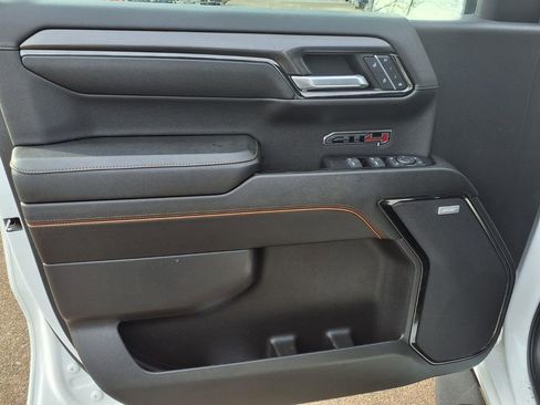 Used 2023 GMC Sierra 1500 AT4 w/ AT4 Preferred Package image 19