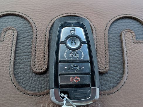 Certified 2025 Ford F150 King Ranch w/ FX4 Off-Road Package image 33