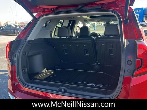 Used 2022 GMC Terrain AT4 w/ Infotainment Package II image 31