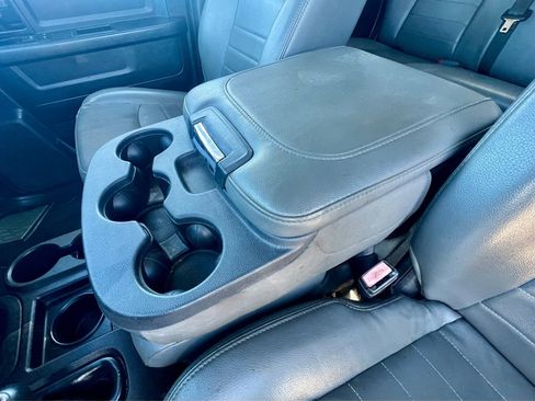 Used 2014 RAM 3500 Tradesman w/ Chrome Appearance Group image 27