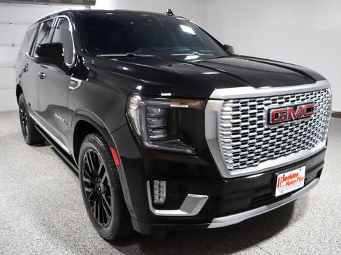 Used 2023 GMC Yukon Denali w/ Denali Reserve Package AWD/4WD image 5