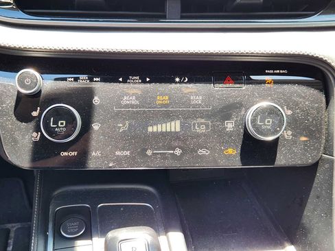 Certified 2023 INFINITI QX60 Luxe w/ Cargo Package AWD/4WD image 23