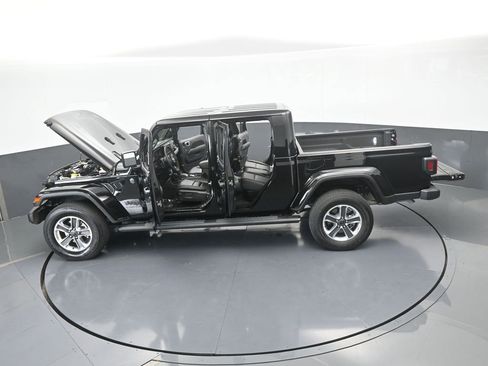 Used 2024 Jeep Gladiator Sport w/ Premium Package image 67